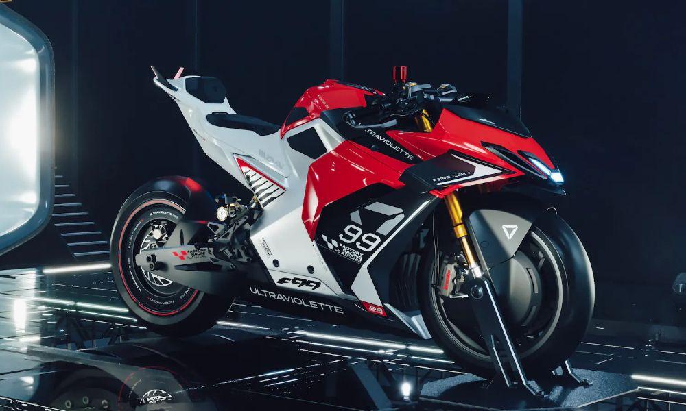 EICMA 2023: अल्ट्रावॉयलेट F99 इलेक्ट्रिक बाइक 265 किमी की टॉप स्पीड के साथ हुई पेश EICMA 2023: अल्ट्रावॉयलेट F99 इलेक्ट्रिक बाइक 265 किमी की टॉप स्पीड के साथ हुई पेश