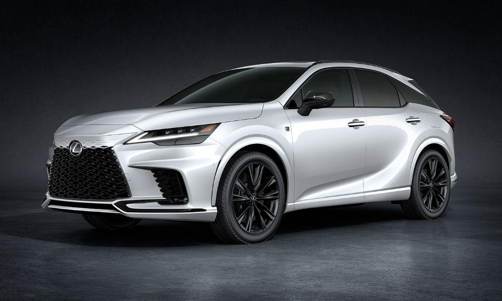 Lexus India launches the RX at Rs 95.8 lakh
लेक्सस आरएक्स दो वैरिएंट- आरएक्स350एच लग्जरी और आरएक्स500एच एफ-स्पोर्ट प्लस में उपलब्ध होगी.