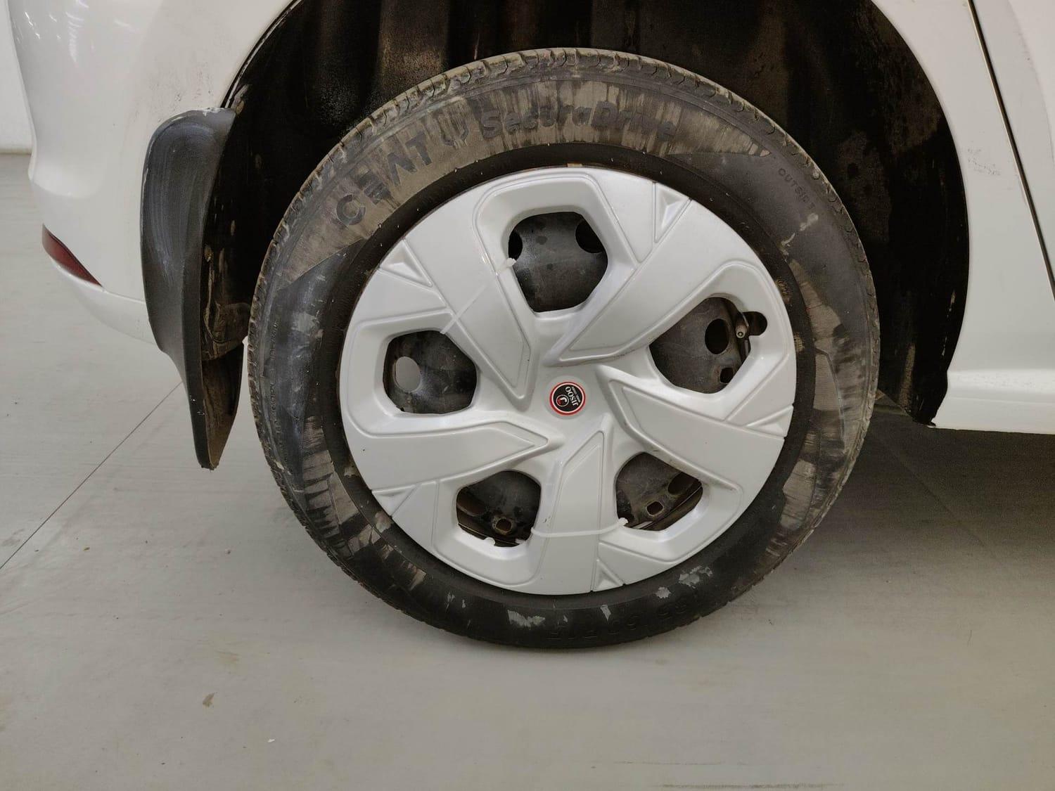 यूज़्ड 2016 फॉक्सवैगन पोलो, Indore 32 यूज़्ड 2016 फॉक्सवैगन पोलो, Indore 32