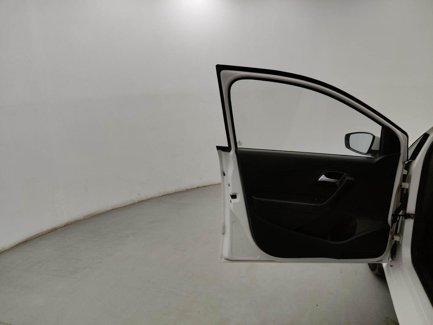 यूज़्ड 2016 फॉक्सवैगन पोलो, Indore 20 यूज़्ड 2016 फॉक्सवैगन पोलो, Indore 20