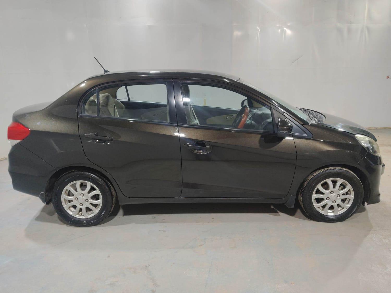 यूज़्ड 2016 होंडा अमेज़, Kochi Ernakulam 5 यूज़्ड 2016 होंडा अमेज़, Kochi Ernakulam 5