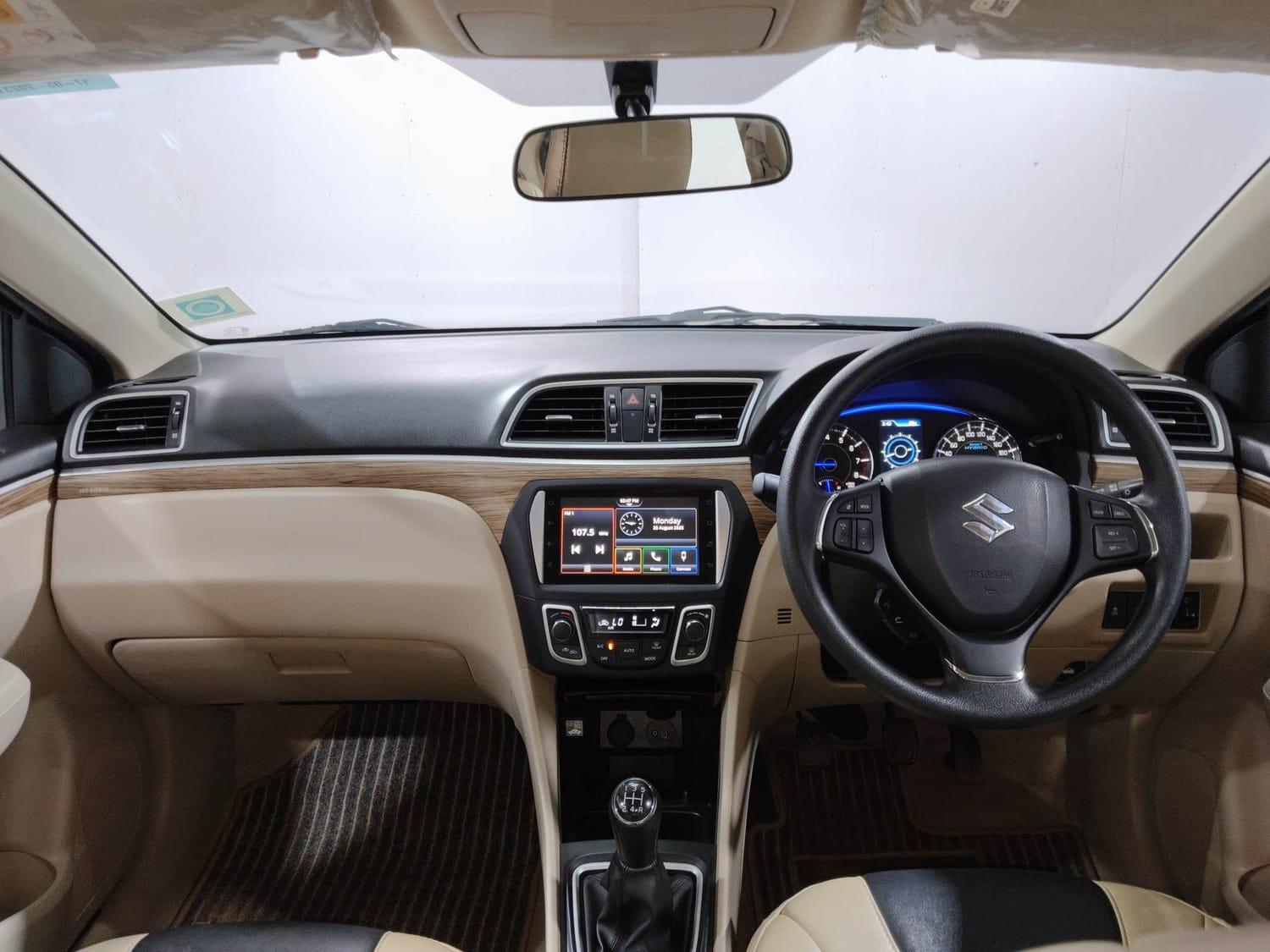 यूज़्ड 2023 मारुति सुजुकी सियाज़, Kochi Ernakulam 11 यूज़्ड 2023 मारुति सुजुकी सियाज़, Kochi Ernakulam 11