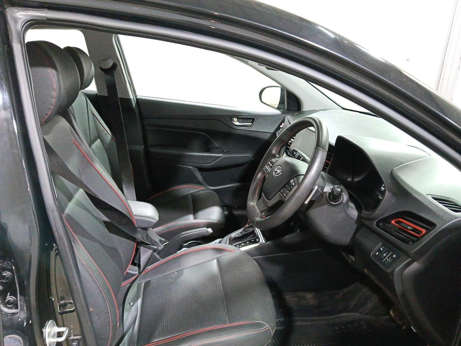 यूज़्ड 2022 ह्युंडई वरना, Kochi Ernakulam 16 यूज़्ड 2022 ह्युंडई वरना, Kochi Ernakulam 16