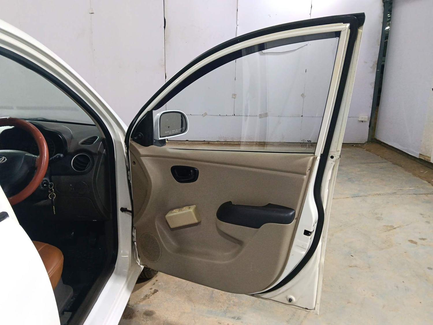 यूज़्ड 2015 ह्युंडई आई10, Kochi Ernakulam 18 यूज़्ड 2015 ह्युंडई आई10, Kochi Ernakulam 18