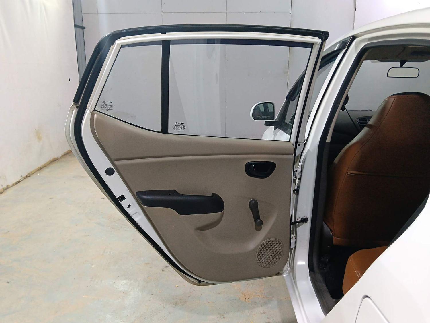 यूज़्ड 2015 ह्युंडई आई10, Kochi Ernakulam 21 यूज़्ड 2015 ह्युंडई आई10, Kochi Ernakulam 21