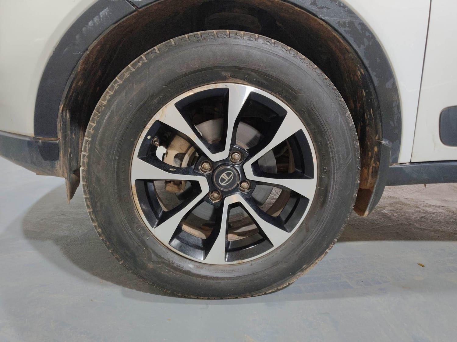 यूज़्ड 2020 टाटा नेक्सन, Kochi Ernakulam 33 यूज़्ड 2020 टाटा नेक्सन, Kochi Ernakulam 33