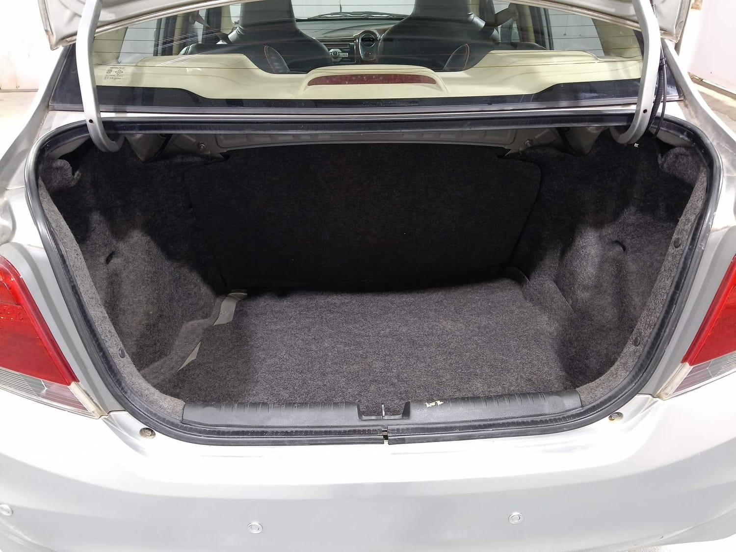 यूज़्ड 2015 होंडा अमेज़, Kochi Ernakulam 24 यूज़्ड 2015 होंडा अमेज़, Kochi Ernakulam 24