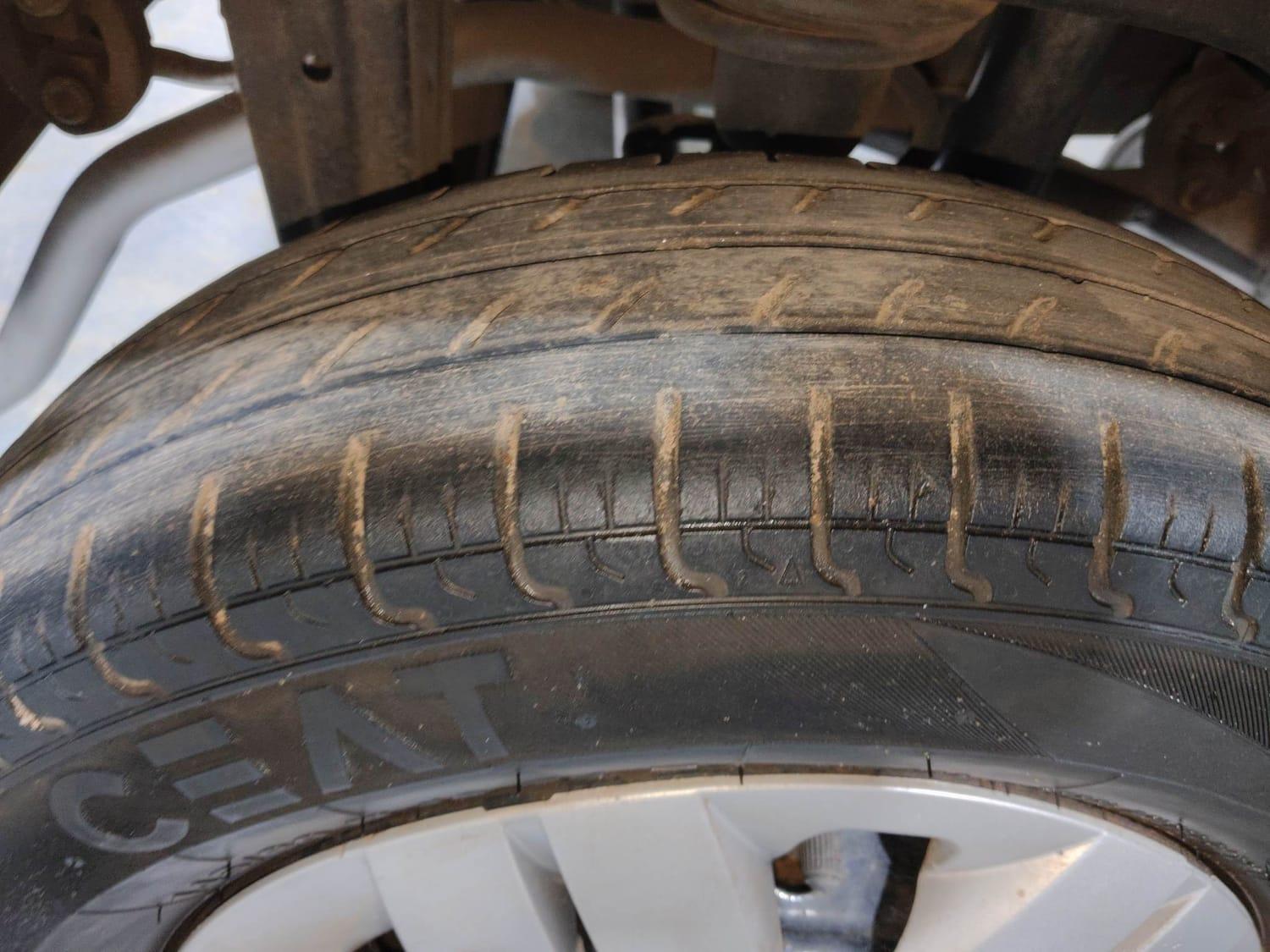 यूज़्ड 2013 मारुति सुजुकी अल्टो 800, Kochi Ernakulam 36 यूज़्ड 2013 मारुति सुजुकी अल्टो 800, Kochi Ernakulam 36