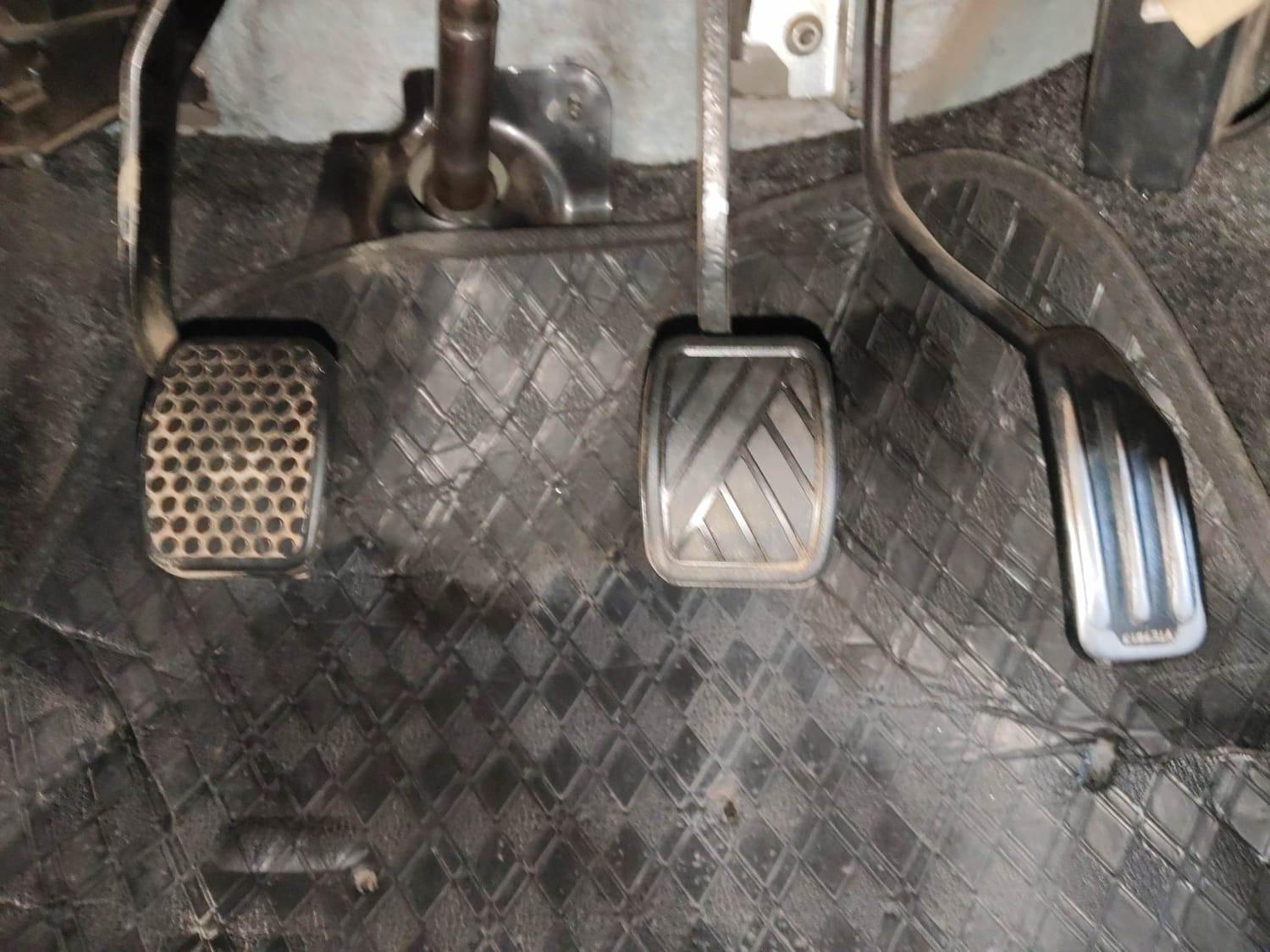 यूज़्ड 2013 मारुति सुजुकी अल्टो 800, Kochi Ernakulam 25 यूज़्ड 2013 मारुति सुजुकी अल्टो 800, Kochi Ernakulam 25