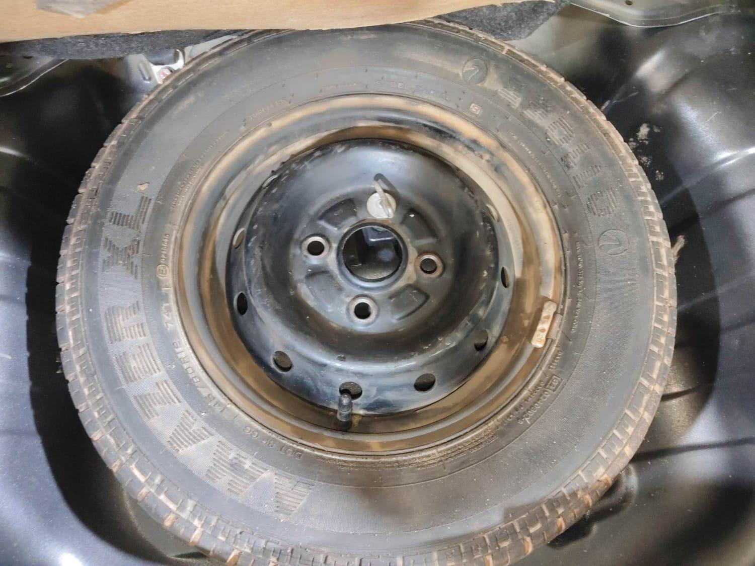 यूज़्ड 2013 मारुति सुजुकी अल्टो 800, Kochi Ernakulam 39 यूज़्ड 2013 मारुति सुजुकी अल्टो 800, Kochi Ernakulam 39