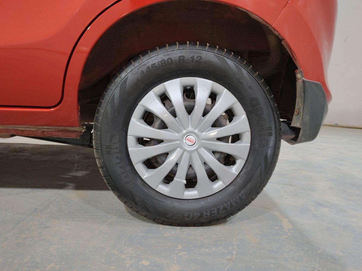 यूज़्ड 2014 मारुति सुजुकी अल्टो 800, Kochi Ernakulam 34 यूज़्ड 2014 मारुति सुजुकी अल्टो 800, Kochi Ernakulam 34