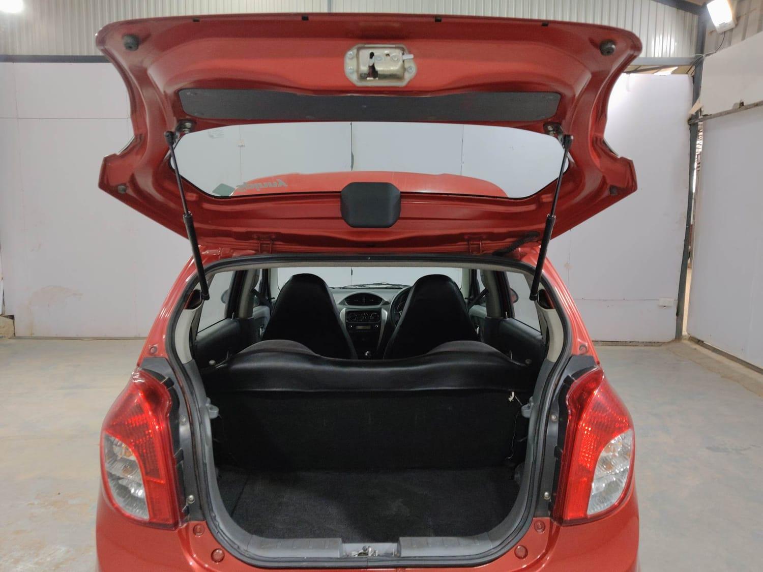 यूज़्ड 2014 मारुति सुजुकी अल्टो 800, Kochi Ernakulam 23 यूज़्ड 2014 मारुति सुजुकी अल्टो 800, Kochi Ernakulam 23