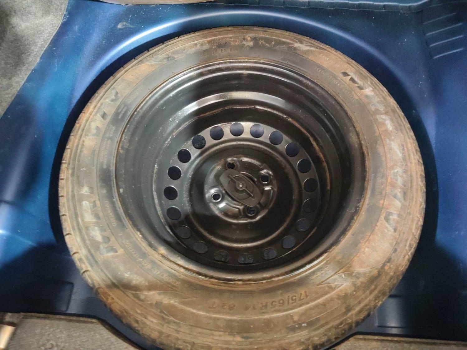 यूज़्ड 2014 होंडा अमेज़, Kochi Ernakulam 39 यूज़्ड 2014 होंडा अमेज़, Kochi Ernakulam 39