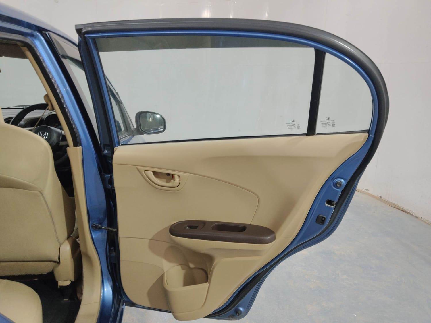 यूज़्ड 2014 होंडा अमेज़, Kochi Ernakulam 19 यूज़्ड 2014 होंडा अमेज़, Kochi Ernakulam 19