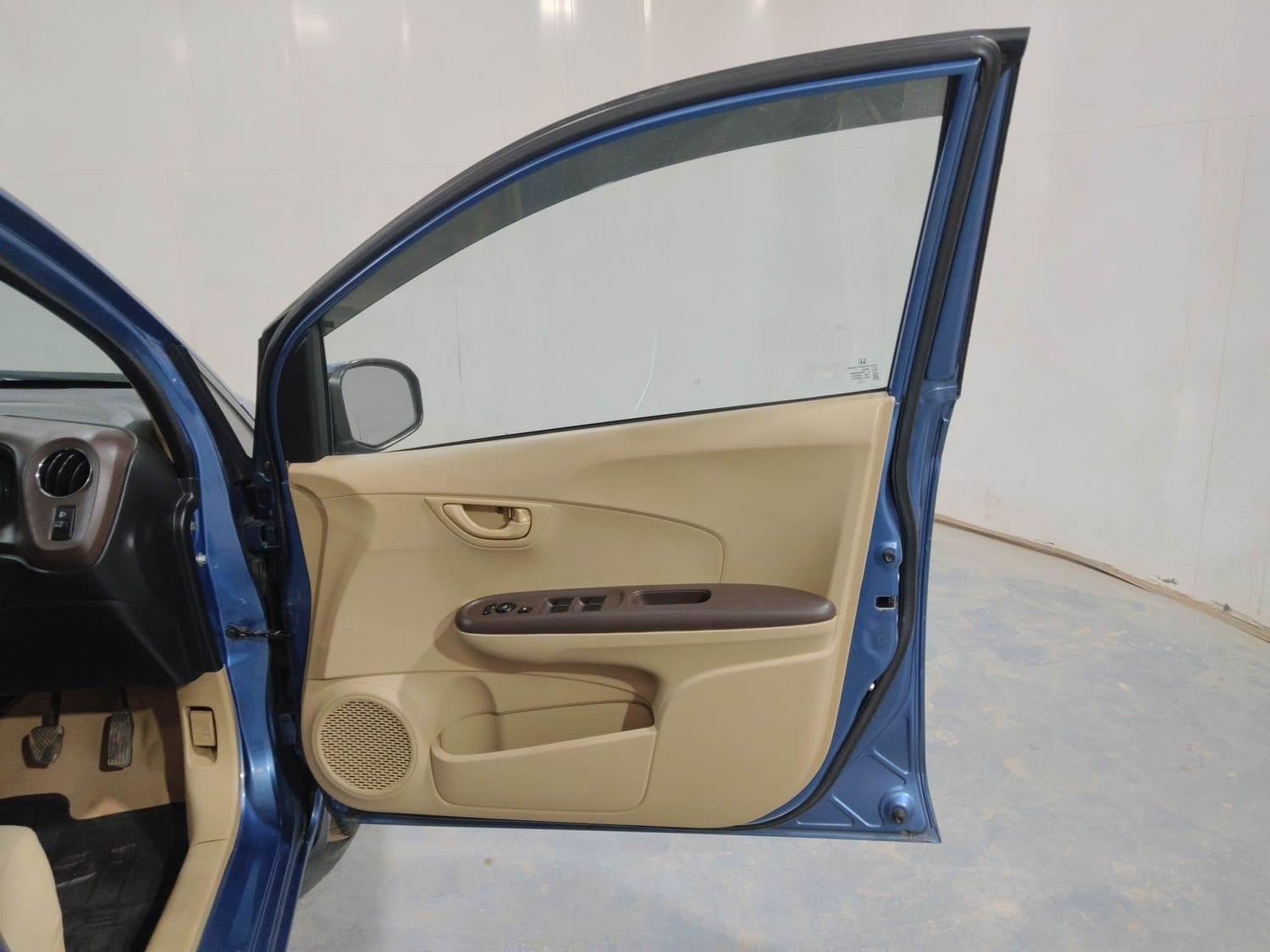 यूज़्ड 2014 होंडा अमेज़, Kochi Ernakulam 18 यूज़्ड 2014 होंडा अमेज़, Kochi Ernakulam 18