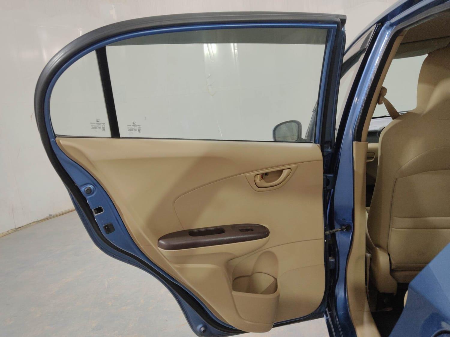 यूज़्ड 2014 होंडा अमेज़, Kochi Ernakulam 21 यूज़्ड 2014 होंडा अमेज़, Kochi Ernakulam 21