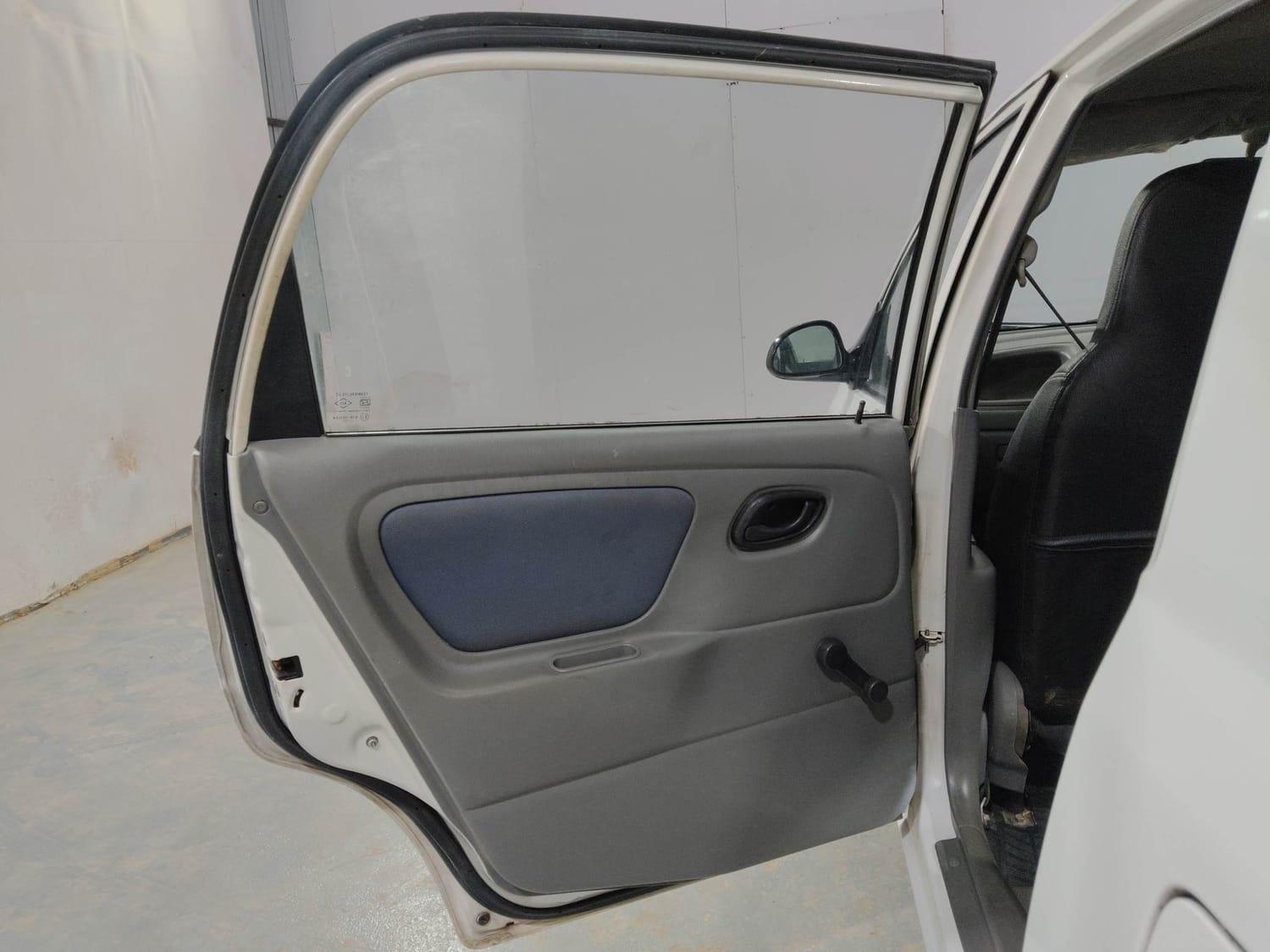 यूज़्ड 2011 मारुति सुजुकी अल्टो के10, Kochi Ernakulam 21 यूज़्ड 2011 मारुति सुजुकी अल्टो के10, Kochi Ernakulam 21