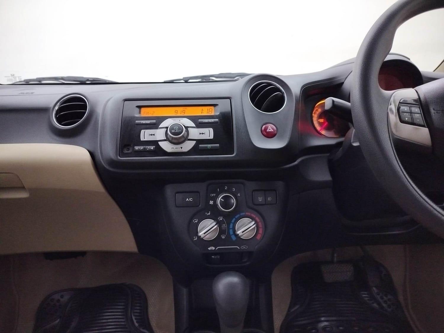 यूज़्ड 2014 होंडा ब्रियो, Coimbatore 12 यूज़्ड 2014 होंडा ब्रियो, Coimbatore 12