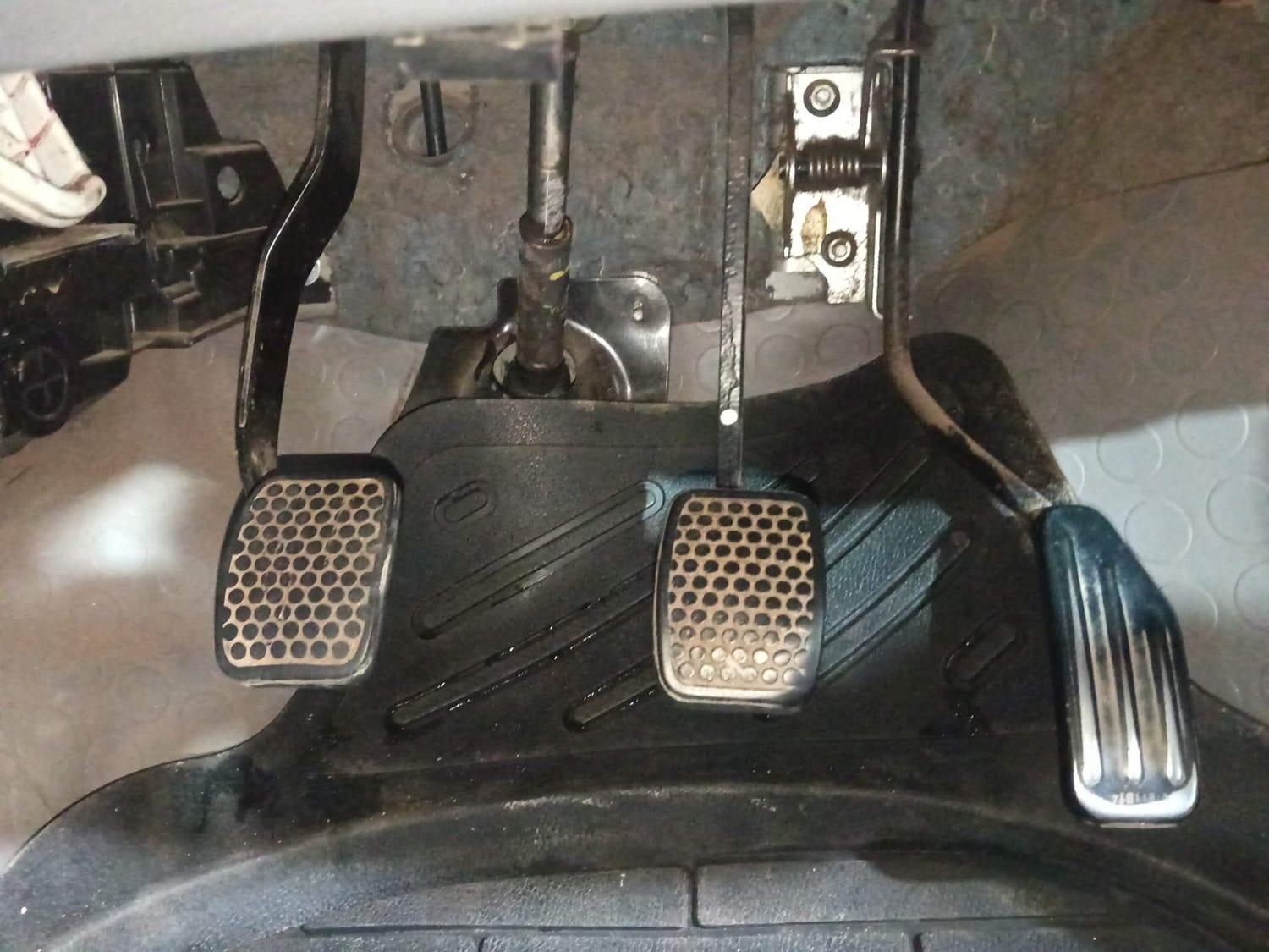 यूज़्ड 2014 मारुति सुजुकी अल्टो 800, Kochi Ernakulam 25 यूज़्ड 2014 मारुति सुजुकी अल्टो 800, Kochi Ernakulam 25