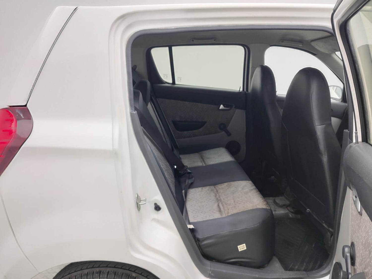 Alto 800 image 18 Alto 800 image 18