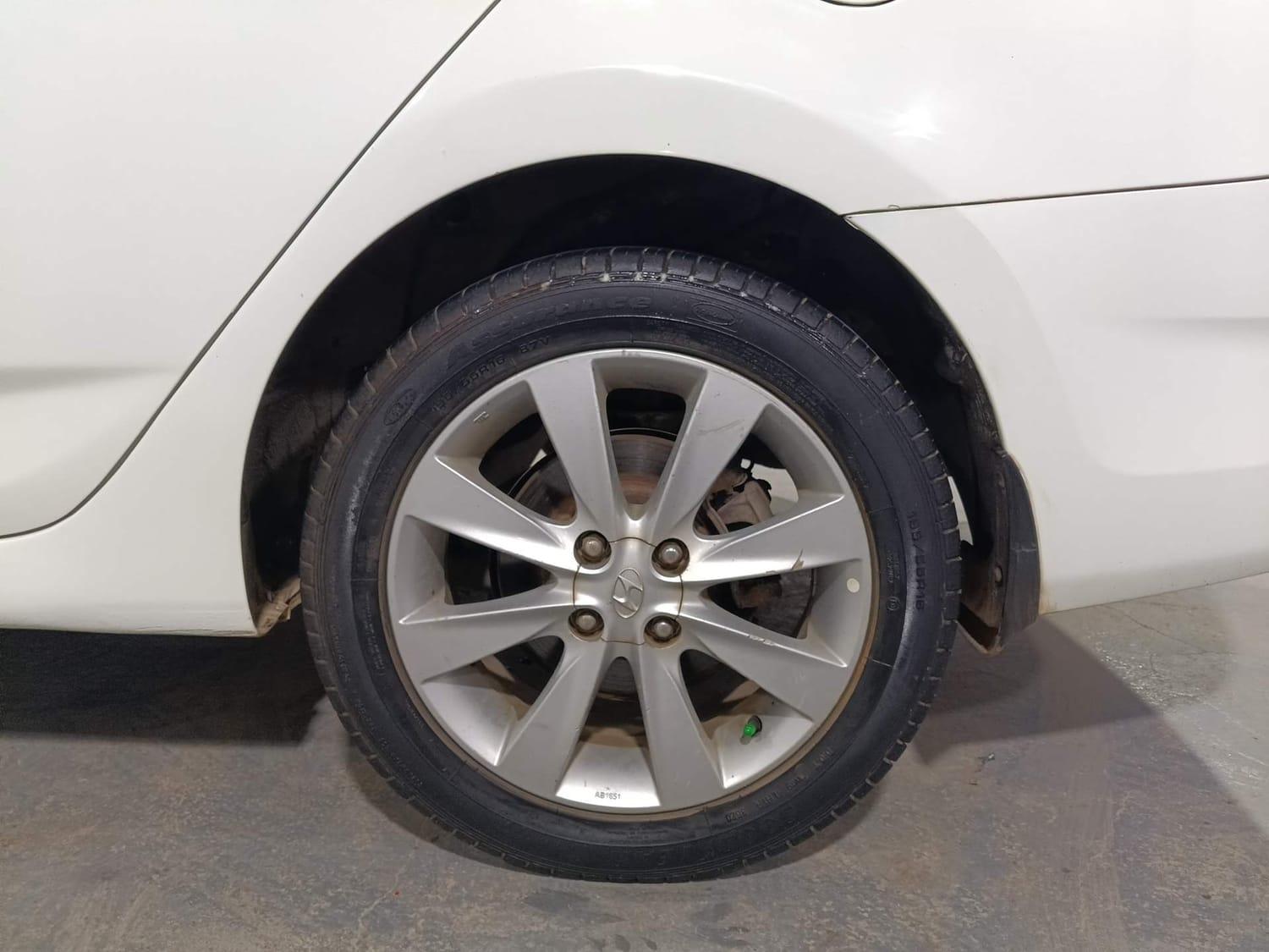 यूज़्ड 2013 ह्युंडई फ्लयूडिक वरना, Kochi Ernakulam 34 यूज़्ड 2013 ह्युंडई फ्लयूडिक वरना, Kochi Ernakulam 34