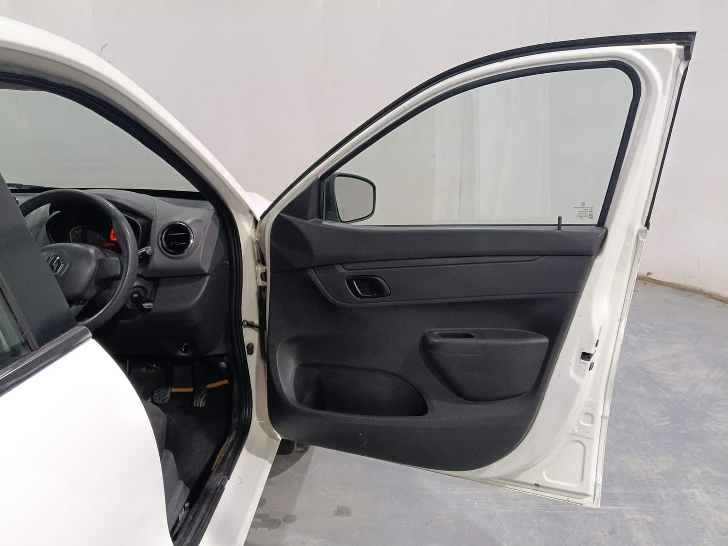 Kwid image 19 Kwid image 19