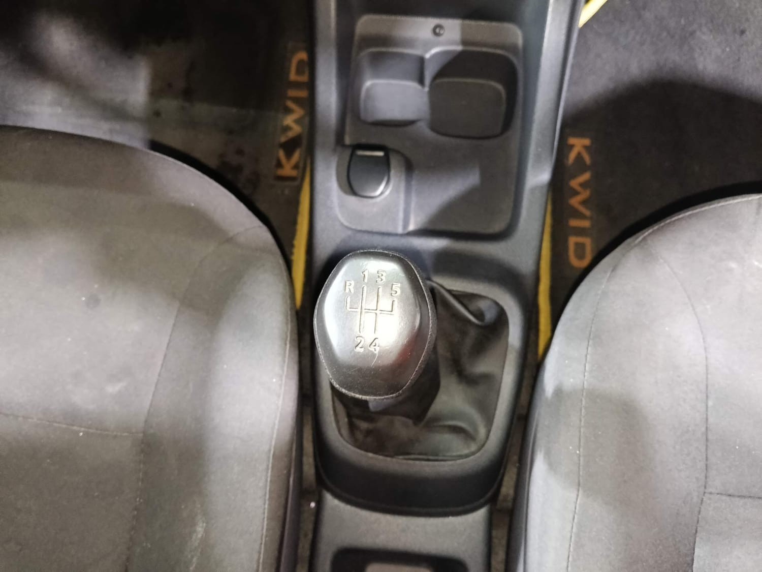 Kwid image 16 Kwid image 16