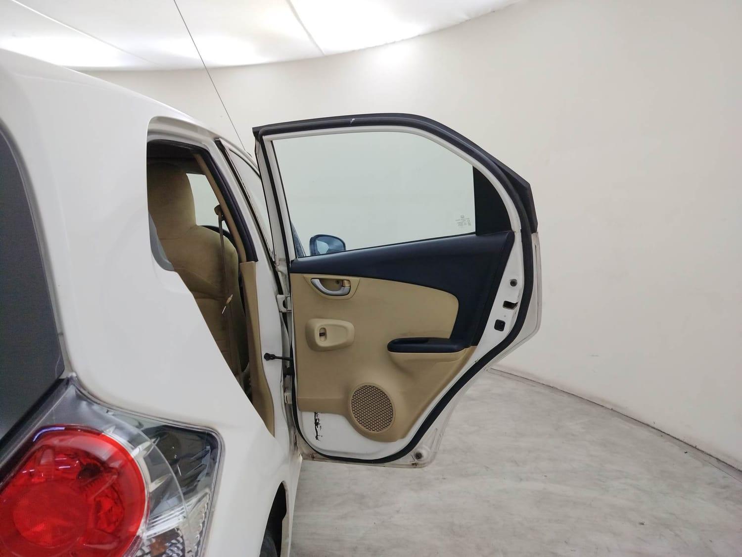 यूज़्ड 2014 होंडा ब्रियो, Coimbatore 19 यूज़्ड 2014 होंडा ब्रियो, Coimbatore 19