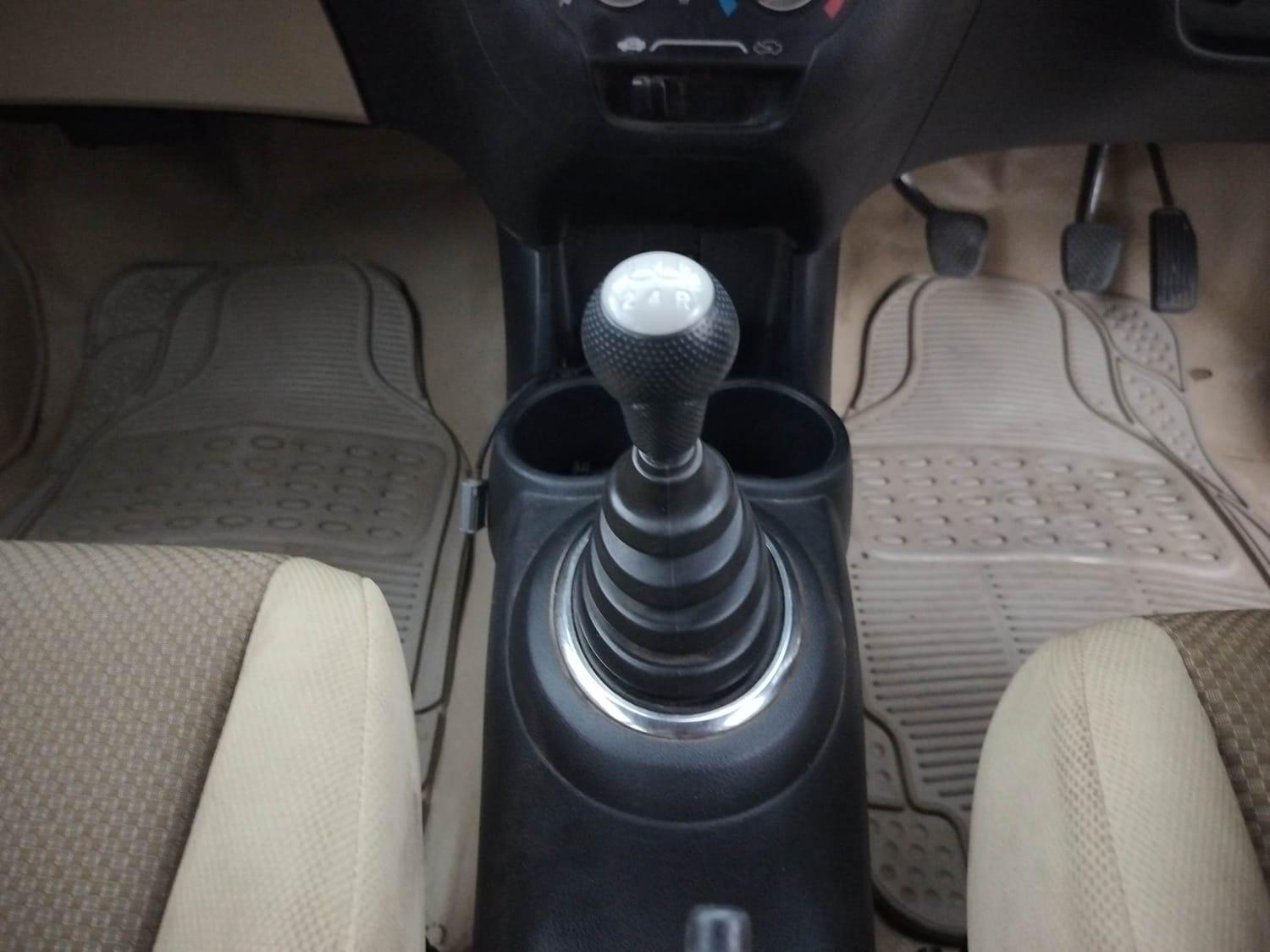 यूज़्ड 2014 होंडा ब्रियो, Coimbatore 15 यूज़्ड 2014 होंडा ब्रियो, Coimbatore 15