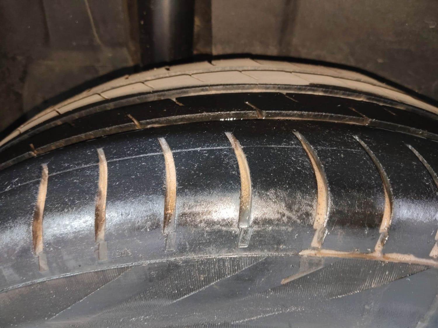 यूज़्ड 2014 मारुति सुजुकी अर्टिगा, Kochi Ernakulam 36 यूज़्ड 2014 मारुति सुजुकी अर्टिगा, Kochi Ernakulam 36