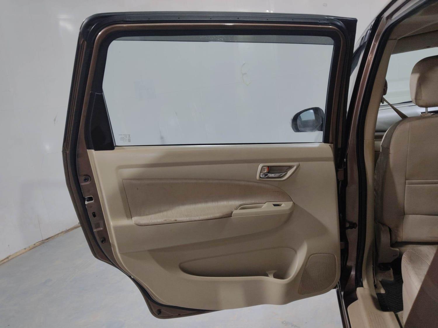 यूज़्ड 2014 मारुति सुजुकी अर्टिगा, Kochi Ernakulam 21 यूज़्ड 2014 मारुति सुजुकी अर्टिगा, Kochi Ernakulam 21