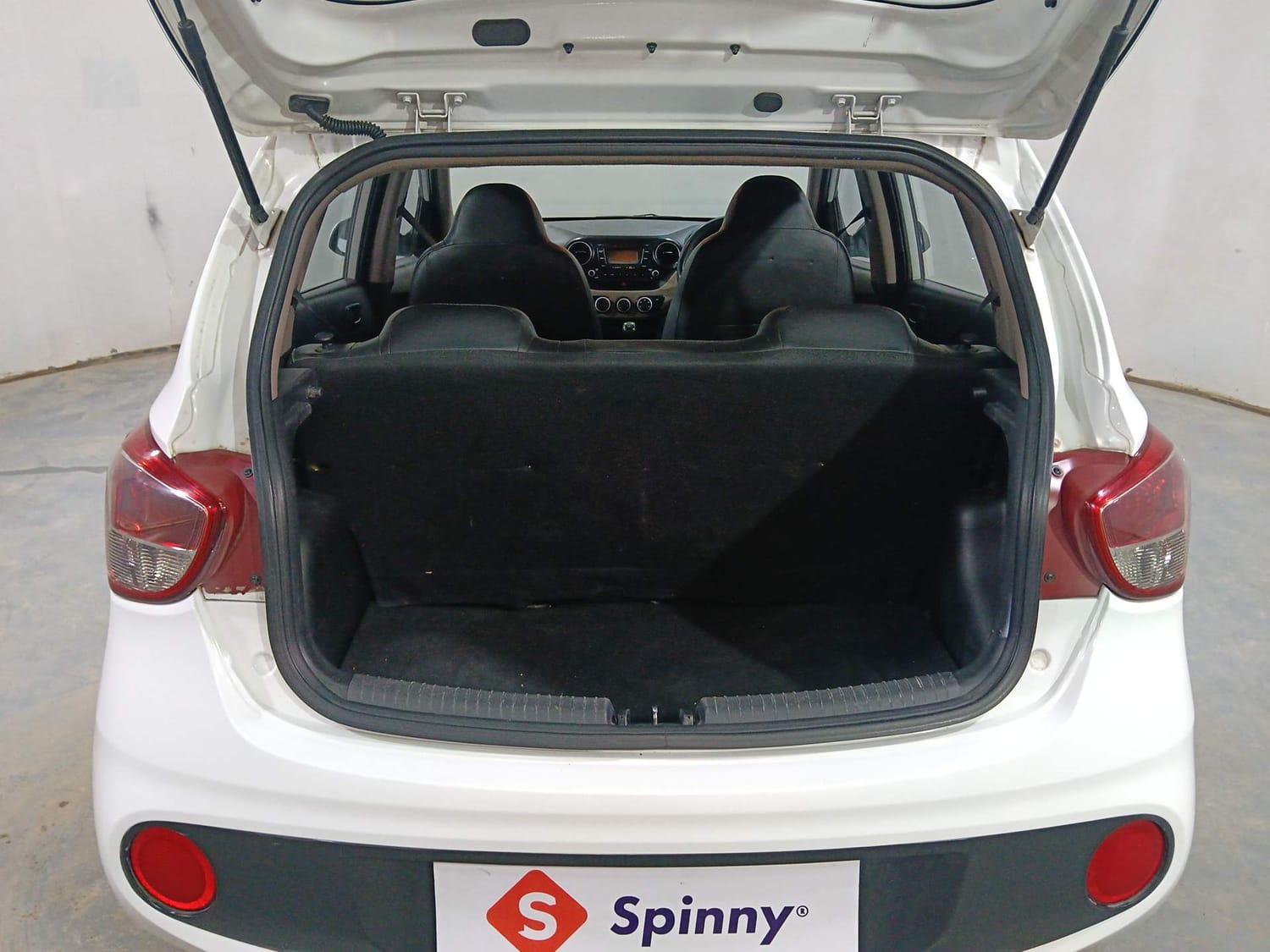 यूज़्ड 2019 ह्युंडई ग्रैंड आई10, Kochi Ernakulam 24 यूज़्ड 2019 ह्युंडई ग्रैंड आई10, Kochi Ernakulam 24