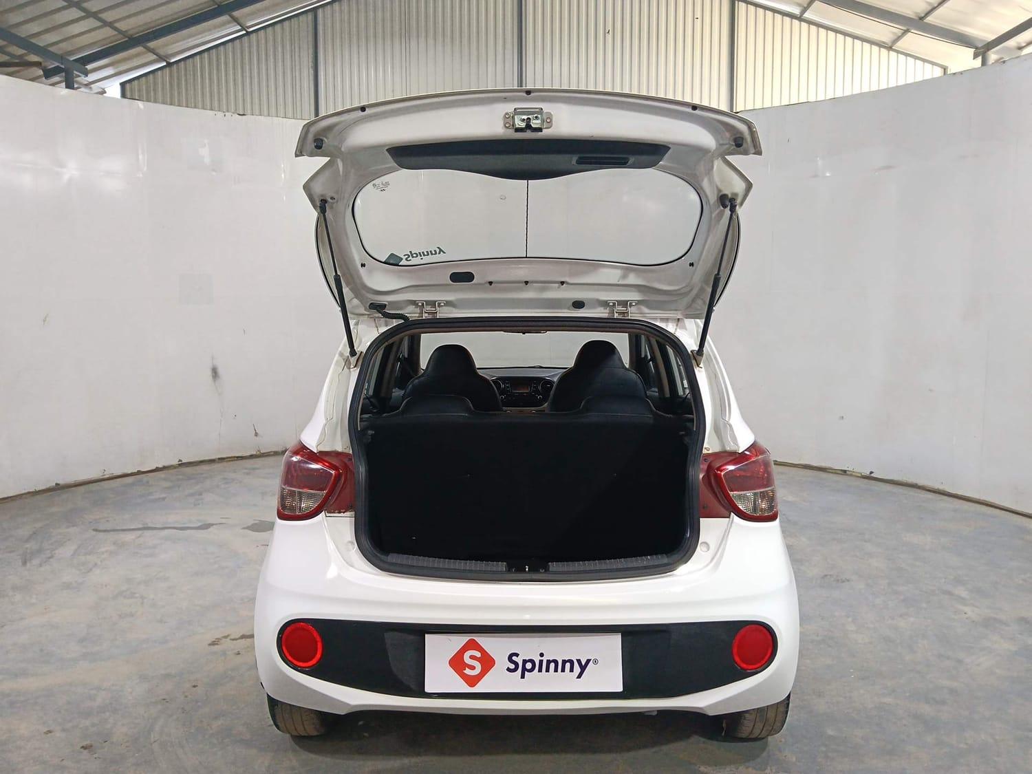 यूज़्ड 2019 ह्युंडई ग्रैंड आई10, Kochi Ernakulam 23 यूज़्ड 2019 ह्युंडई ग्रैंड आई10, Kochi Ernakulam 23