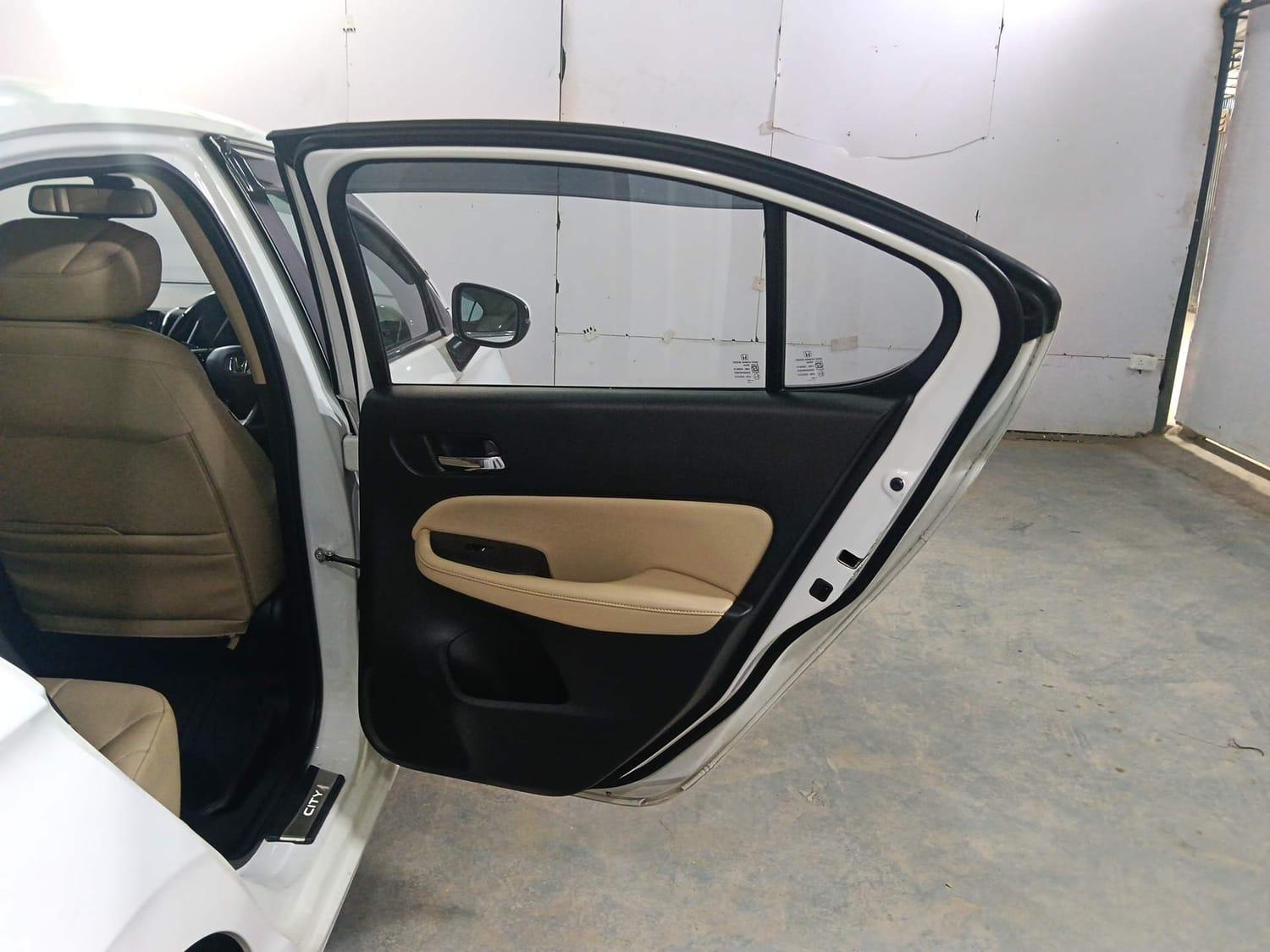 यूज़्ड 2022 होंडा सिटी ज़ेडएक्स, Kochi Ernakulam 19 यूज़्ड 2022 होंडा सिटी ज़ेडएक्स, Kochi Ernakulam 19