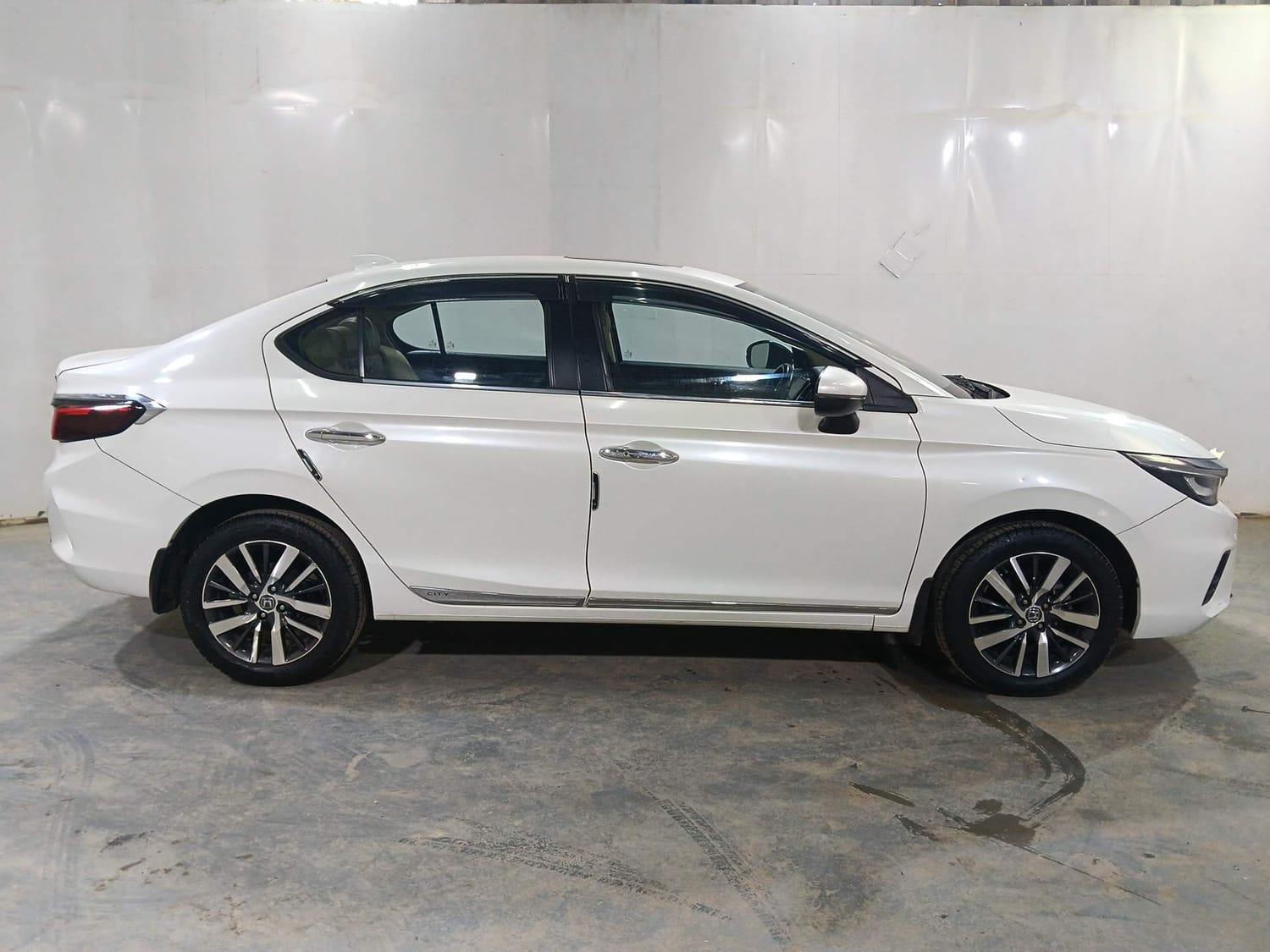 यूज़्ड 2022 होंडा सिटी ज़ेडएक्स, Kochi Ernakulam 5 यूज़्ड 2022 होंडा सिटी ज़ेडएक्स, Kochi Ernakulam 5