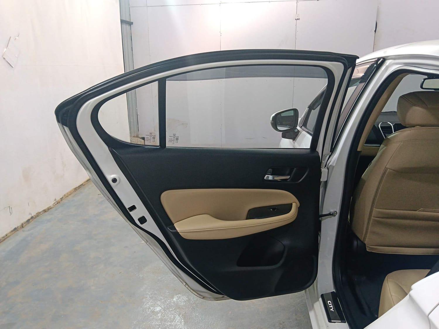 यूज़्ड 2022 होंडा सिटी ज़ेडएक्स, Kochi Ernakulam 20 यूज़्ड 2022 होंडा सिटी ज़ेडएक्स, Kochi Ernakulam 20