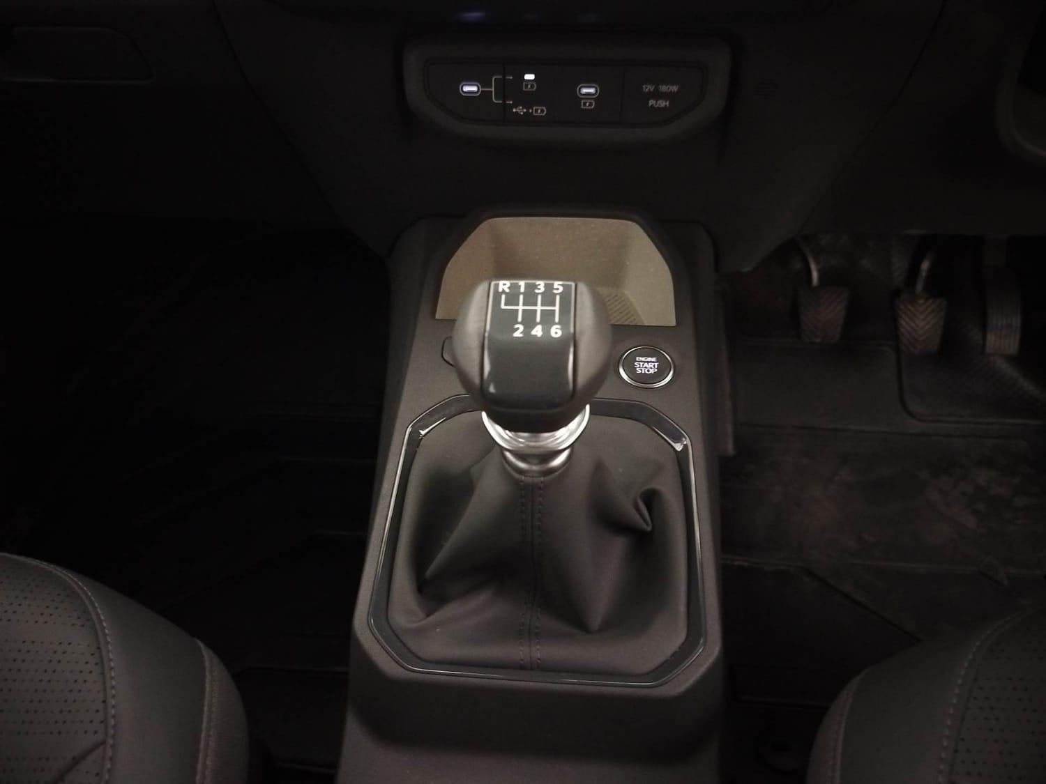 यूज़्ड 2025 किया सिरोस, Coimbatore 15 यूज़्ड 2025 किया सिरोस, Coimbatore 15