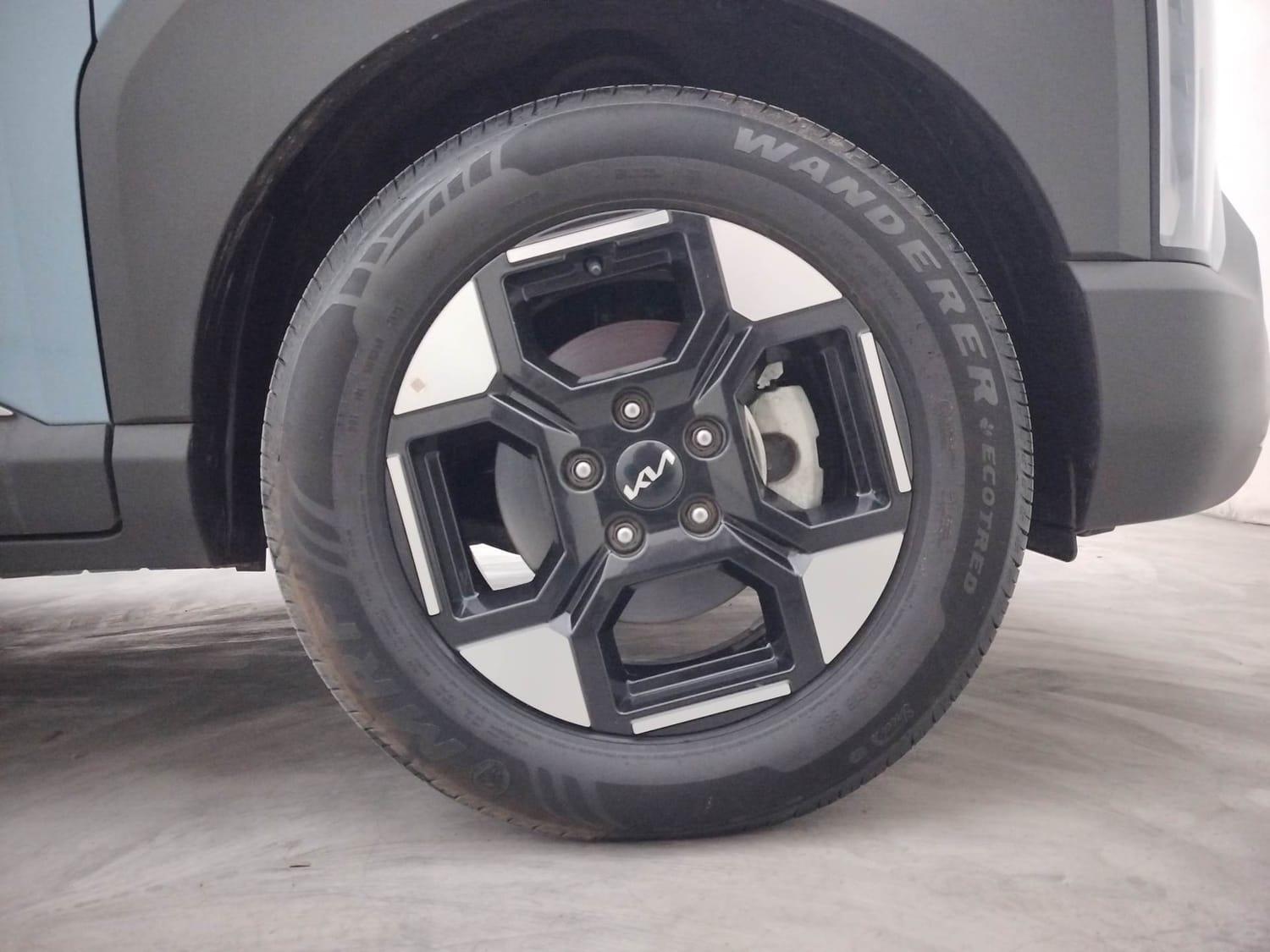 यूज़्ड 2025 किया सिरोस, Coimbatore 31 यूज़्ड 2025 किया सिरोस, Coimbatore 31