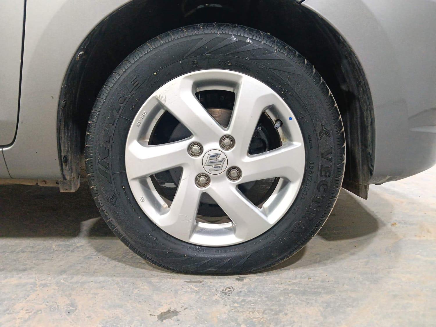 यूज़्ड 2015 मारुति सुजुकी सेलेरियो, Kochi Ernakulam 16 यूज़्ड 2015 मारुति सुजुकी सेलेरियो, Kochi Ernakulam 16