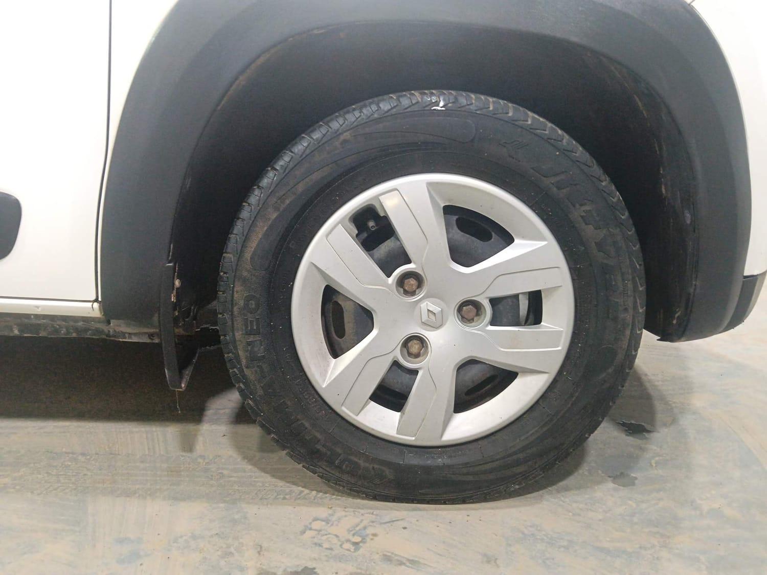 यूज़्ड 2016 रेनो क्विड, Kochi Ernakulam 31 यूज़्ड 2016 रेनो क्विड, Kochi Ernakulam 31