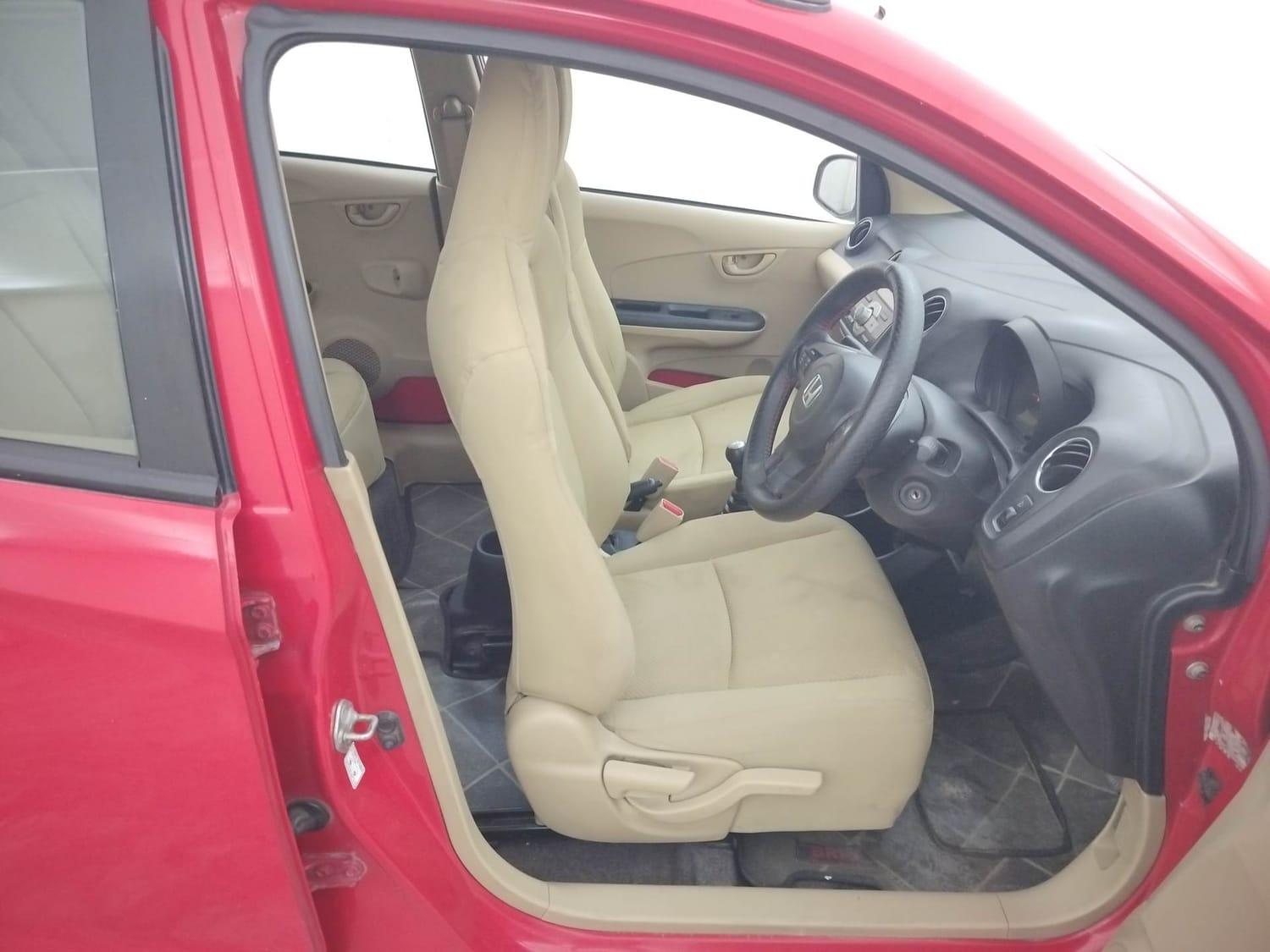 यूज़्ड 2014 होंडा ब्रियो, Coimbatore 16 यूज़्ड 2014 होंडा ब्रियो, Coimbatore 16