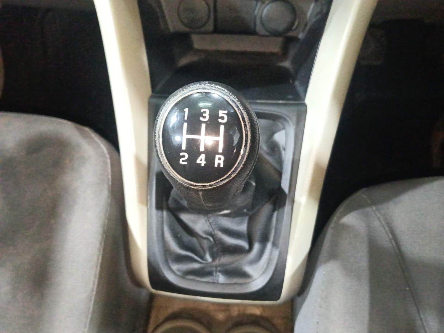 यूज़्ड 2016 मारुति सुजुकी सेलेरियो, Kochi Ernakulam 15 यूज़्ड 2016 मारुति सुजुकी सेलेरियो, Kochi Ernakulam 15