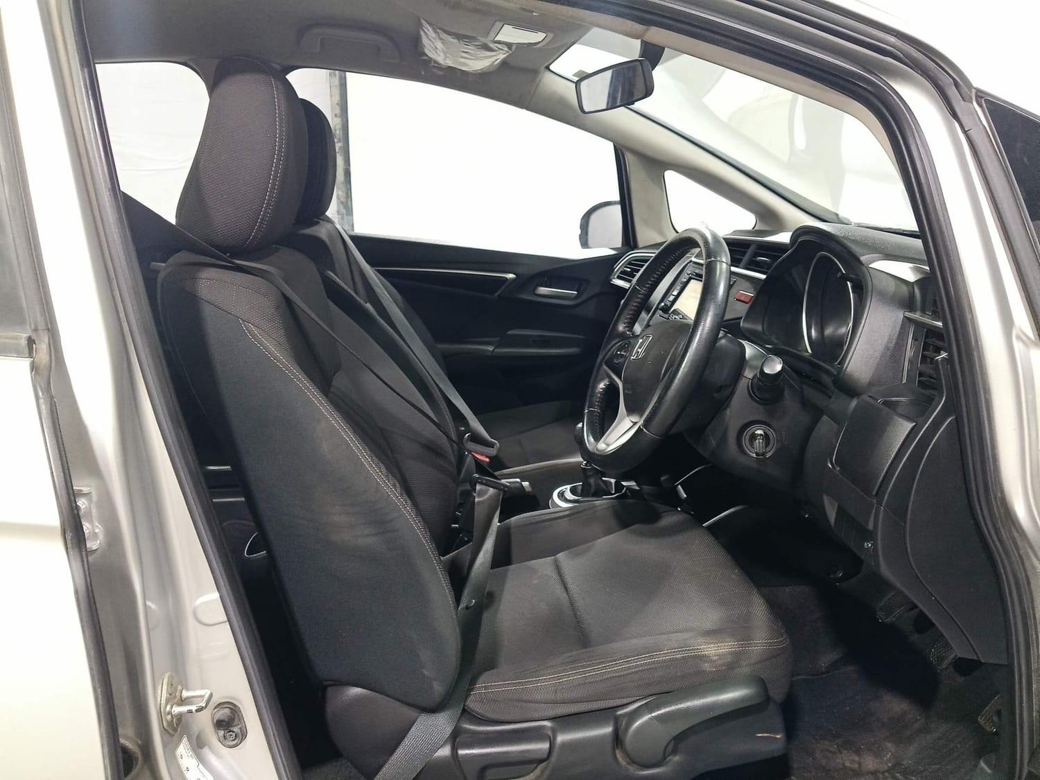 यूज़्ड 2015 होंडा जैज़, Kochi Ernakulam 16 यूज़्ड 2015 होंडा जैज़, Kochi Ernakulam 16