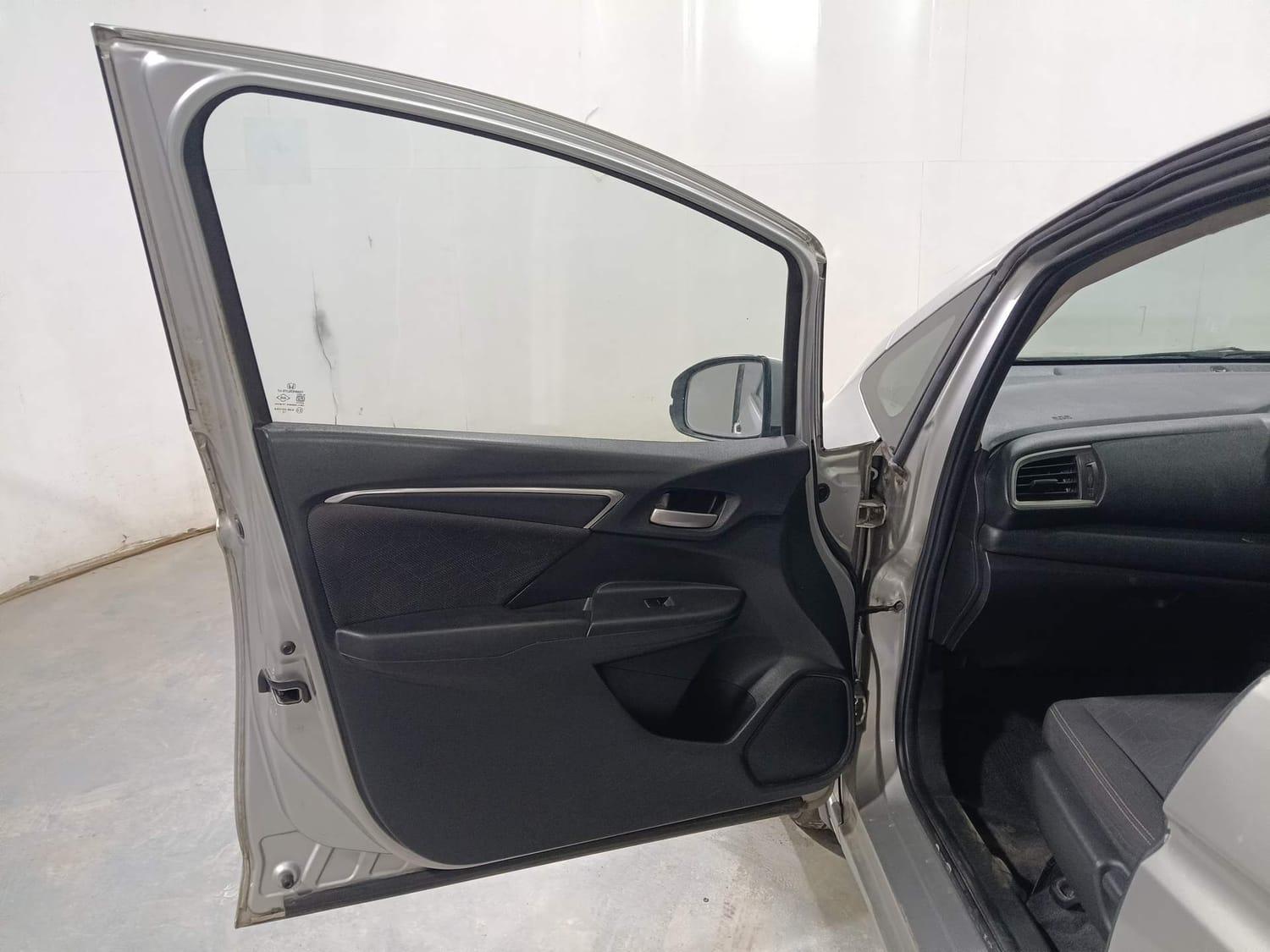 यूज़्ड 2015 होंडा जैज़, Kochi Ernakulam 20 यूज़्ड 2015 होंडा जैज़, Kochi Ernakulam 20