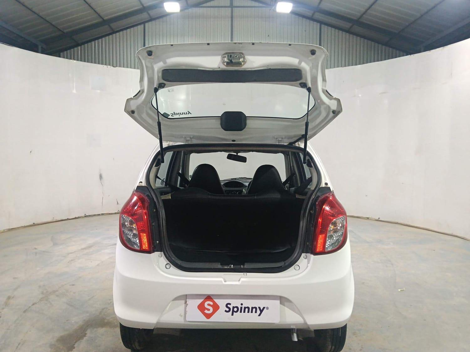 यूज़्ड 2013 मारुति सुजुकी अल्टो 800, Kochi Ernakulam 23 यूज़्ड 2013 मारुति सुजुकी अल्टो 800, Kochi Ernakulam 23