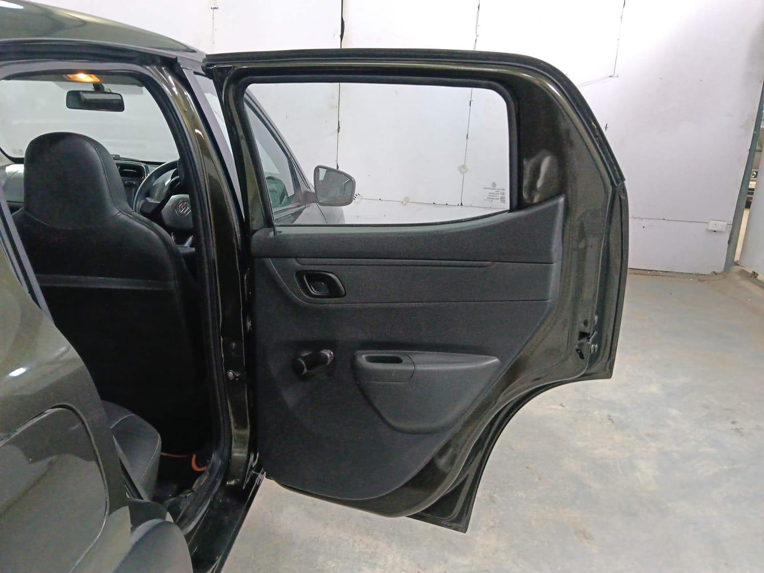 यूज़्ड 2016 रेनो क्विड, Kochi Ernakulam 19 यूज़्ड 2016 रेनो क्विड, Kochi Ernakulam 19