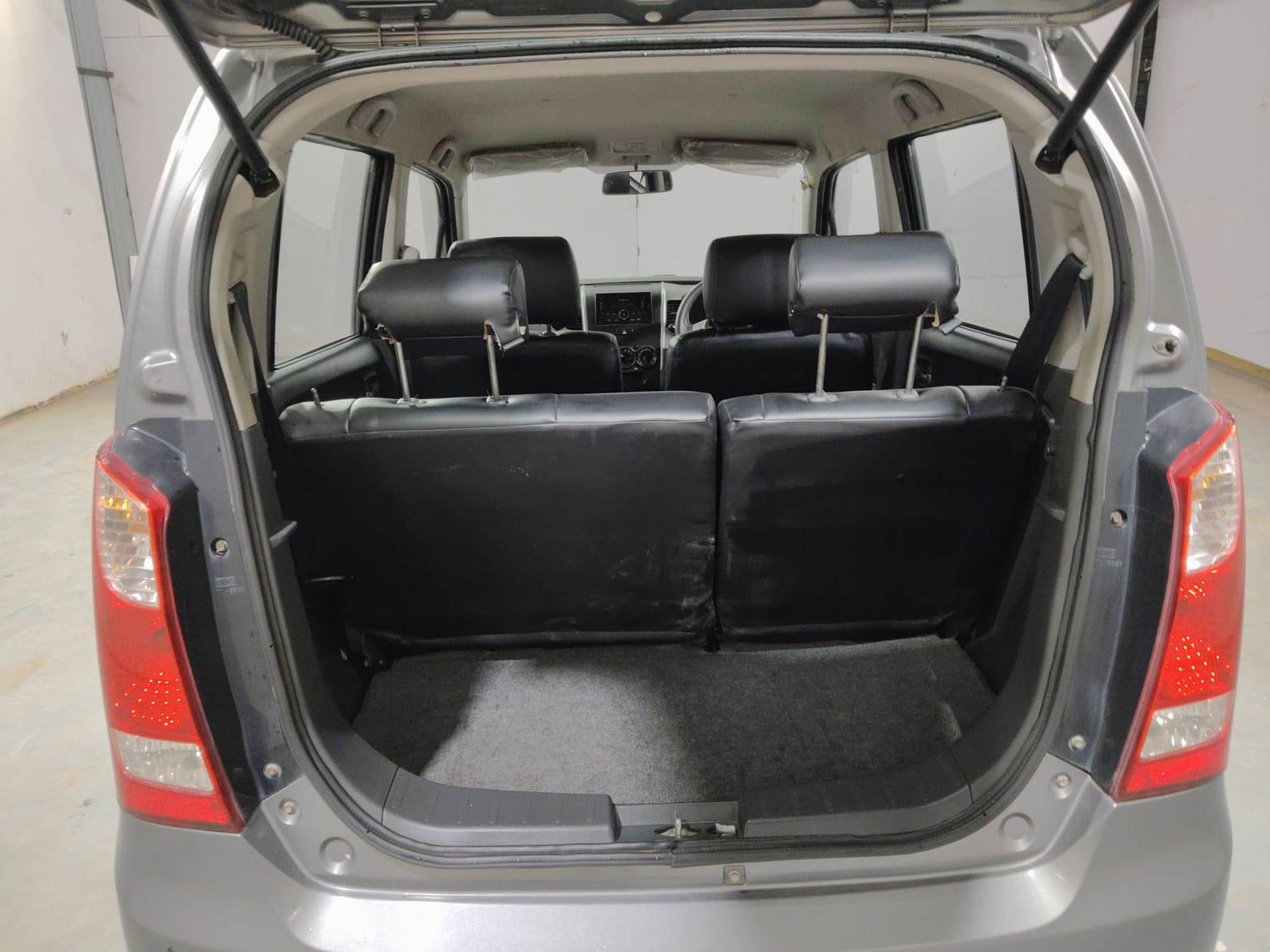 यूज़्ड 2012 मारुति सुजुकी वैगन आर, Kochi Ernakulam 24 यूज़्ड 2012 मारुति सुजुकी वैगन आर, Kochi Ernakulam 24