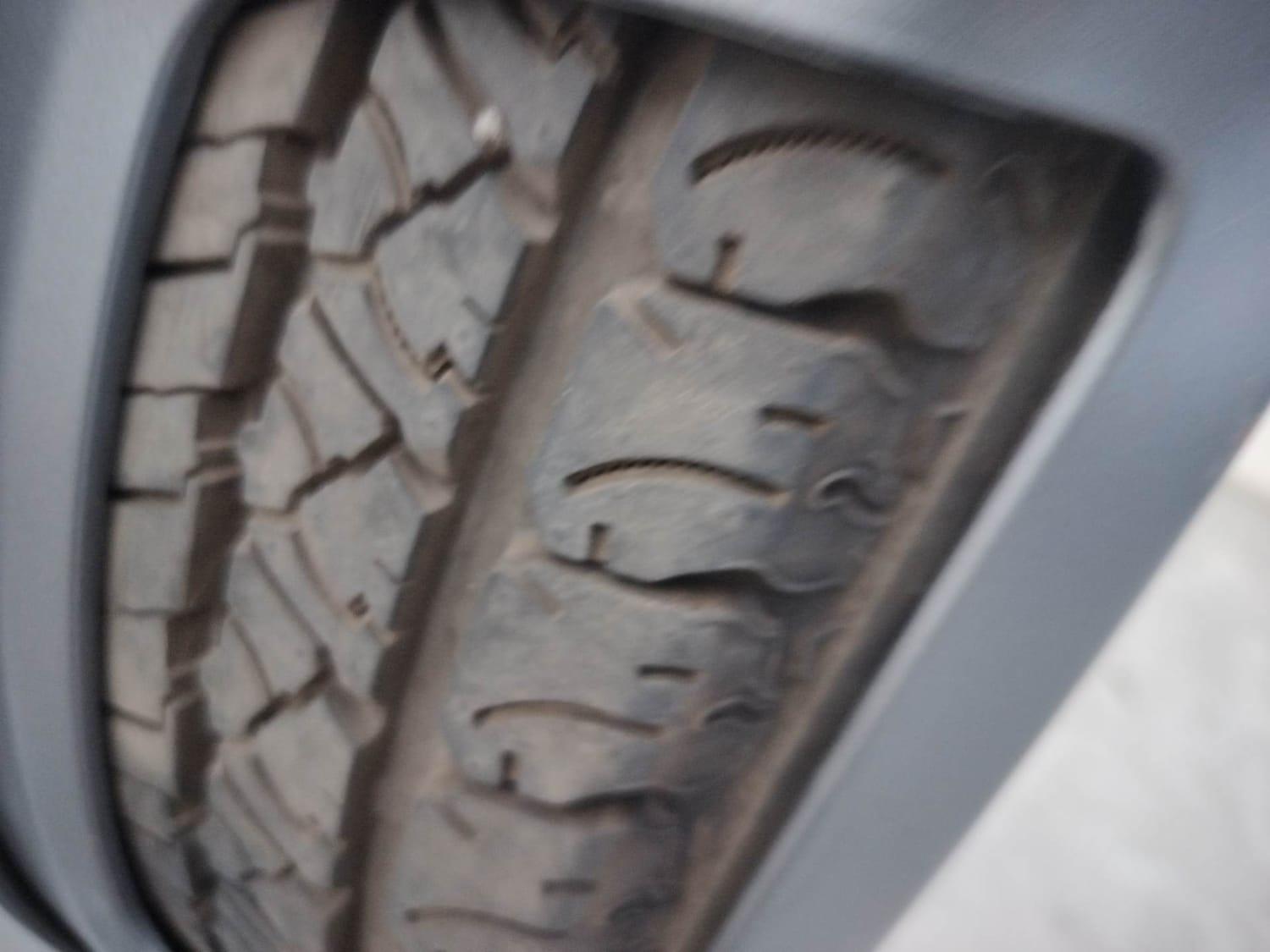 यूज़्ड 2018 महिंद्रा टीयूवी300, Coimbatore 39 यूज़्ड 2018 महिंद्रा टीयूवी300, Coimbatore 39