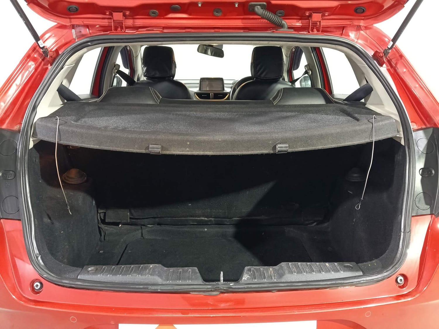 यूज़्ड 2021 टाटा अलट्रोज़, Kochi Ernakulam 24 यूज़्ड 2021 टाटा अलट्रोज़, Kochi Ernakulam 24