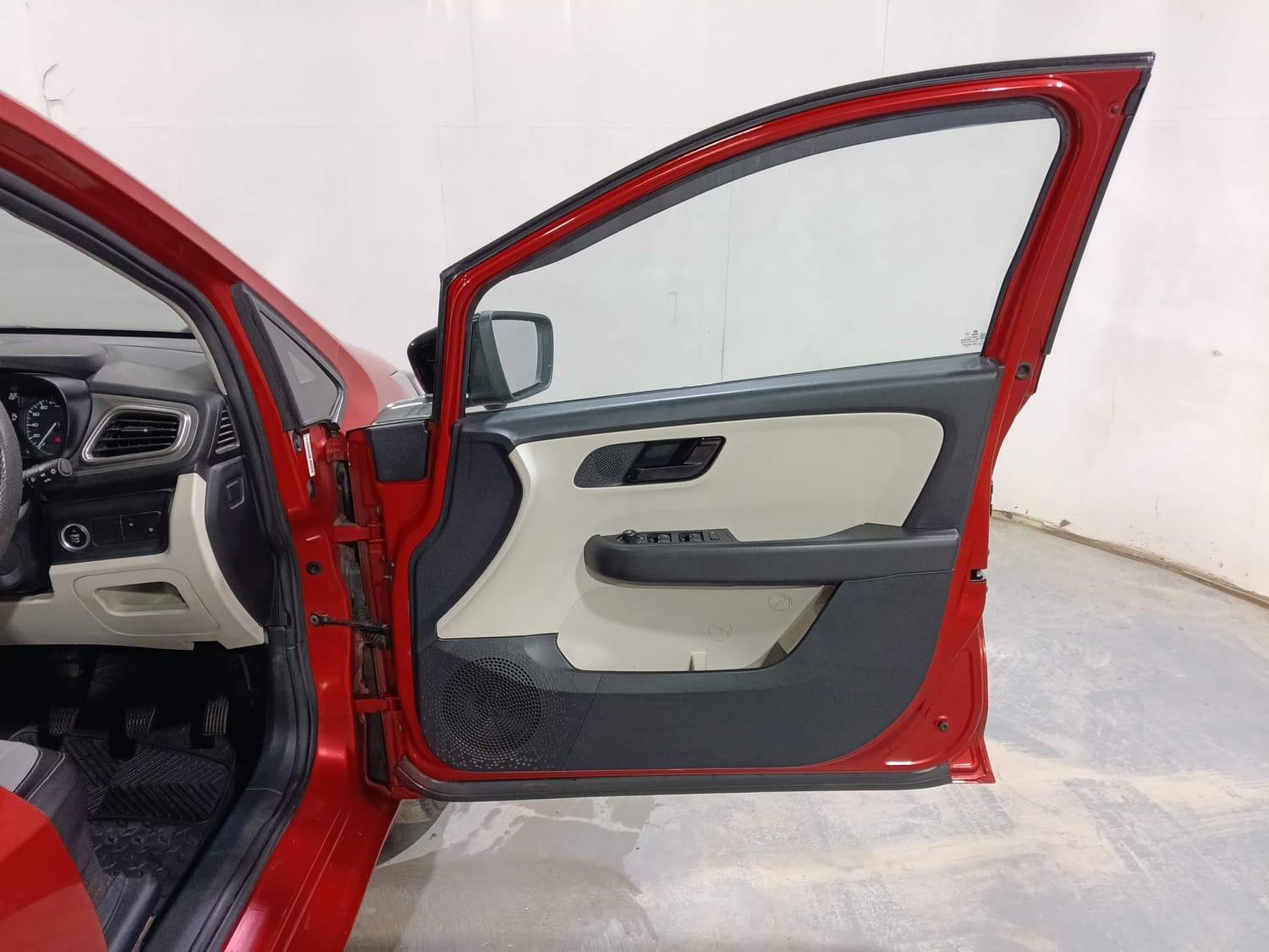 यूज़्ड 2021 टाटा अलट्रोज़, Kochi Ernakulam 18 यूज़्ड 2021 टाटा अलट्रोज़, Kochi Ernakulam 18